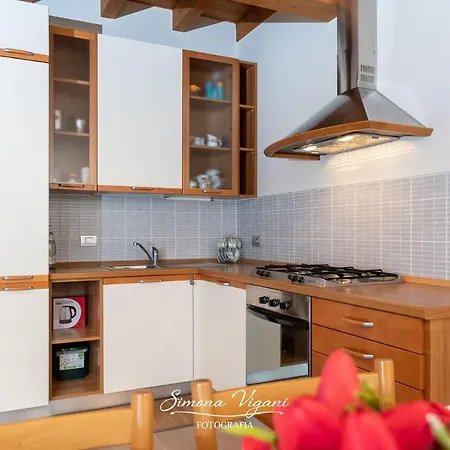 Apartamento Casa Fuoco Riva di Solto